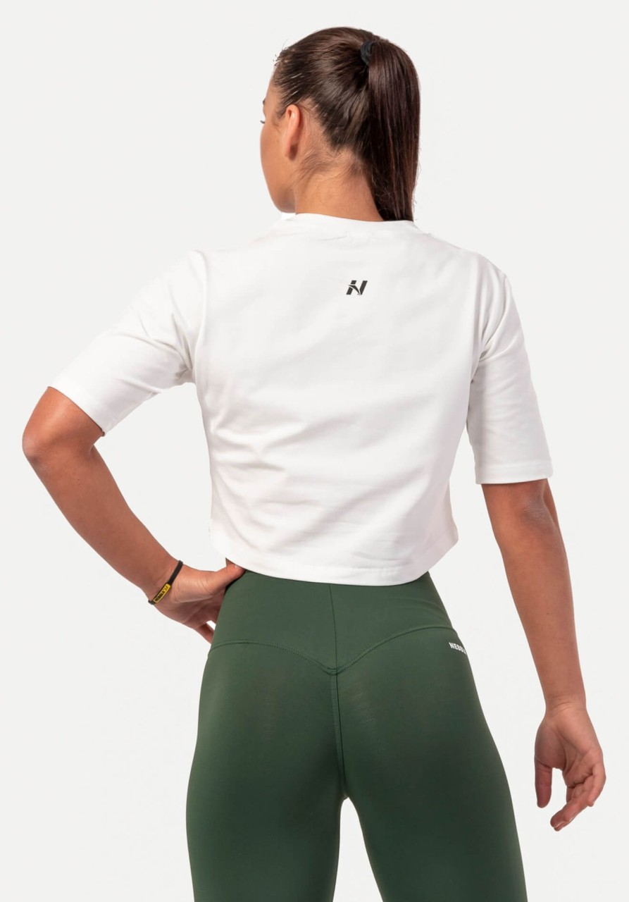 Kategorier NEBBIA | Minimalist Logo Crop Tee