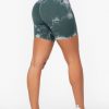 Kategorier FAMME | Tie Dye Seamless Scrunch Shorts