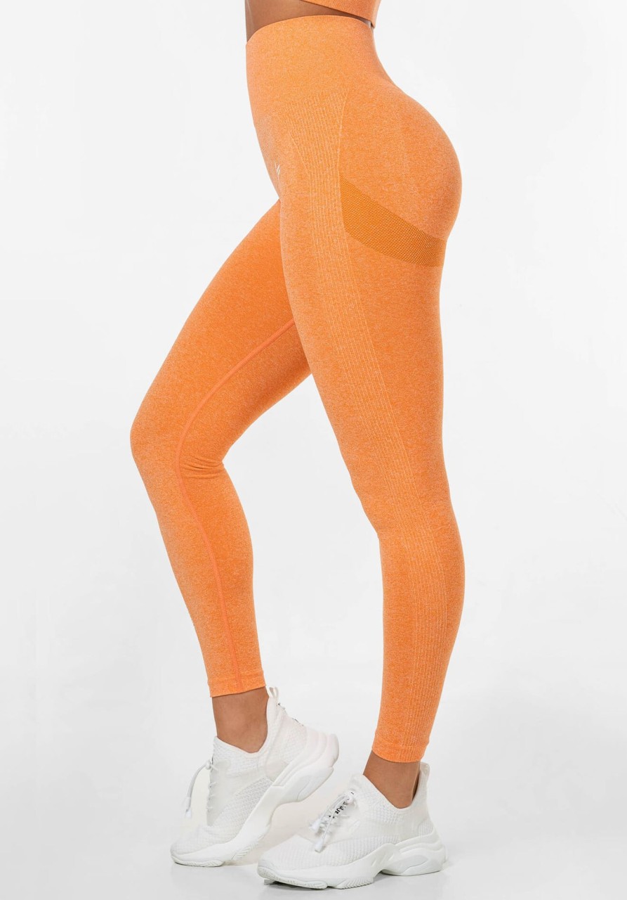 Kategorier FAMME | Peachy Seamless Scrunch Tights