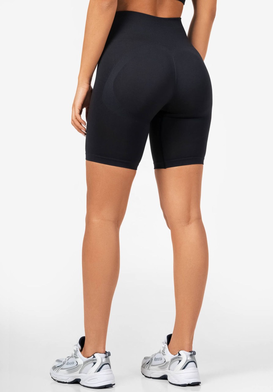 Kategorier FAMME | Elevate Wave Seamless Shorts